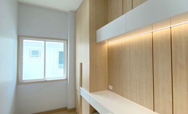 Fully furnished house for sale at Dr.Village