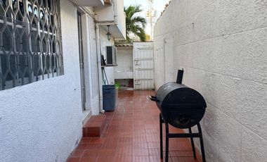 HERMOSA CASA DE ESQUINA EN BARRIO LA  CUMBRE DE BARRANQUILLA 4 ALCOBAS Y  AREA DE 381MTS