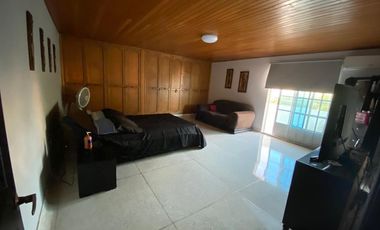 HERMOSA CASA DE ESQUINA EN BARRIO LA  CUMBRE DE BARRANQUILLA 4 ALCOBAS Y  AREA DE 381MTS