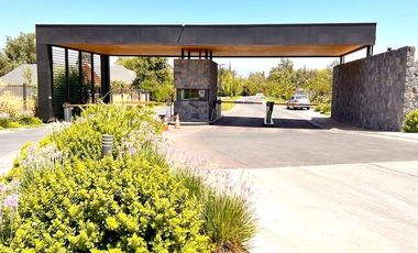 Sitio Av.El Valle, Algarrobos, Chicureo Oriente