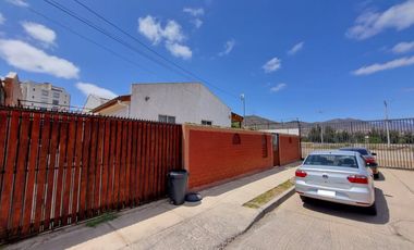 Casa en Condominio Los Peñones, Ovalle.