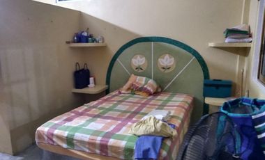 Casa de siete recamaras y 4 baños en Atoyac de Alvarez Guerrero