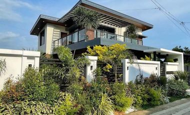 Fully Furnished House with 5 Bedrooms and 2 Car Garage  and LotFOR SALE in Binangonan Rizal PH2918