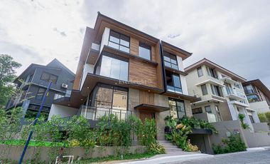 Mckinley Hill Village Taguig | 5BR House and Lot For Sale