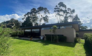 PR21911 Casa en arriendo en el sector Alto de Palmas