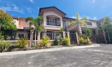 6-Bedroom House & Lot Overlooking Mayon and Albay Gulf!