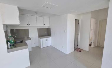 6-Bedroom House & Lot Overlooking Mayon and Albay Gulf!