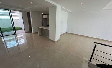 Casa nueva de conjunto en villa campestre en venta. 3 habitaciones con baño.