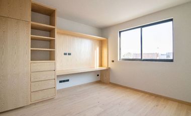 Se vende casa en Solares