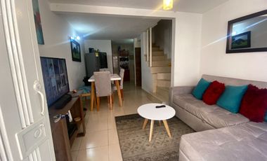 ARRENDAMOS ACOGEDORA CASA EN NUEVA CASTILLA