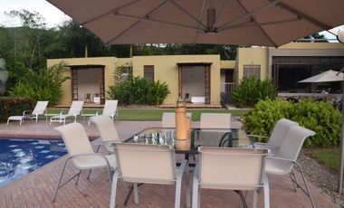 ALQUILO ACOGEDORA FINCA POR DIAS EN CARMEN DE APICALA/TOLIMA