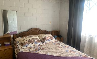 Vende Casa Cuatro Dormitorios Estacionamiento