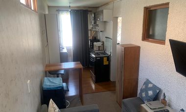 Vende Casa Cuatro Dormitorios Estacionamiento