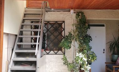 Vende Casa Cuatro Dormitorios Estacionamiento