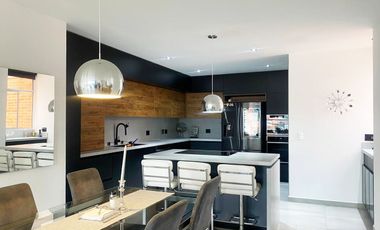 PR19637 Apartamento en Arriendo, LOMAS DE LAS BRUJAS