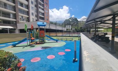 Alquiler Amoblado grande junto a UPB y HIC