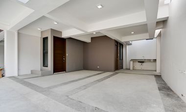 FOR SALE: BRAND NEW TOWNHOUSE IN TEACHER'S VILLAGE QC