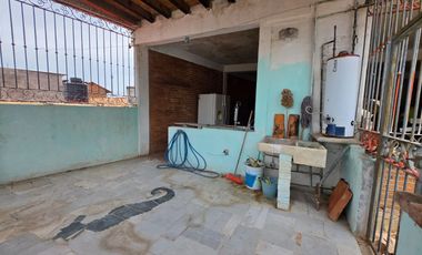 VENDO CASA EN PUERTO VALLARTA, COL. CENTRO PUERTO VALLARTA, JALISCO, 4 CUADRAS MALECON