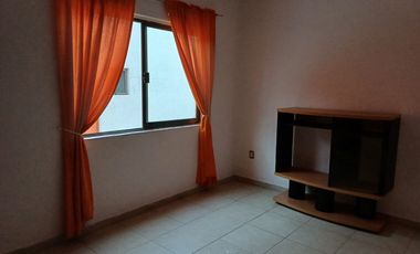 En renta, 3 Rec, 3.5 baños, Alberca, Vigilancia
