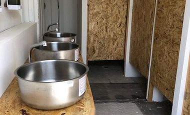 RENTA DELOCAL COMERCIA EN PLAZA DE CONTENEDORES EN JURIQUILLA PLANTA BAJA