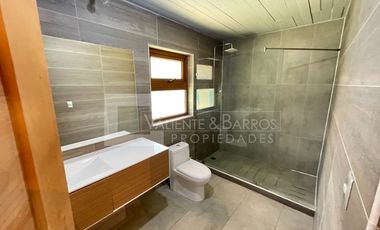GRAN CASA EN VENTA EN DOÑA MATILDE - MACHALI