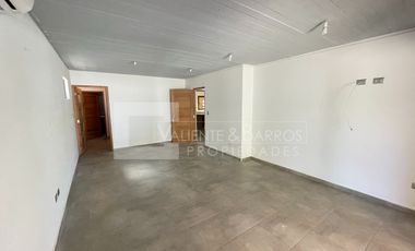 GRAN CASA EN VENTA EN DOÑA MATILDE - MACHALI