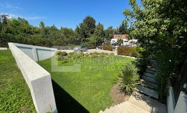GRAN CASA EN VENTA EN DOÑA MATILDE - MACHALI