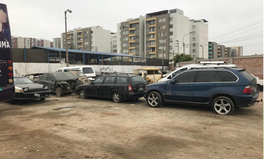 TERRENO CON PARAMETROS DE 7 PISOS ZONIFICACION CZ SURCO