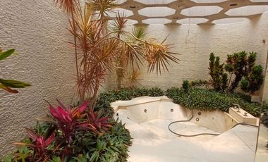 ESPECTACULAR RESIDENCIA CASA CON PISCINA