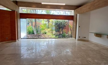 ESPECTACULAR RESIDENCIA CASA CON PISCINA