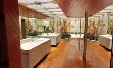 ESPECTACULAR RESIDENCIA CASA CON PISCINA