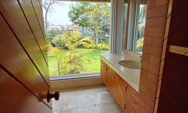 ESPECTACULAR RESIDENCIA CASA CON PISCINA