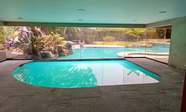 ESPECTACULAR RESIDENCIA CASA CON PISCINA