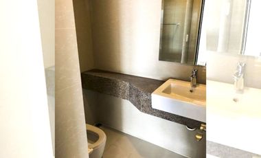 SEMI FURNISHED 4 BEDROOM UNIT FOR RENT IN UPTOWN RITZ RESIDENCE