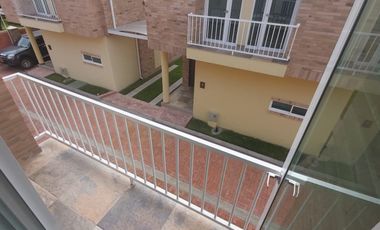 SE ARRIENDA CASA EN CHIA LA FAGUA