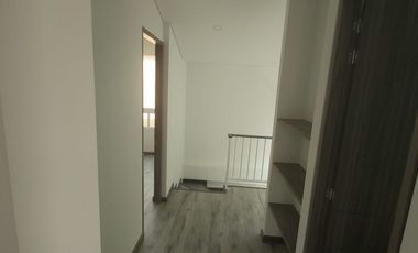 SE ARRIENDA CASA EN CHIA LA FAGUA