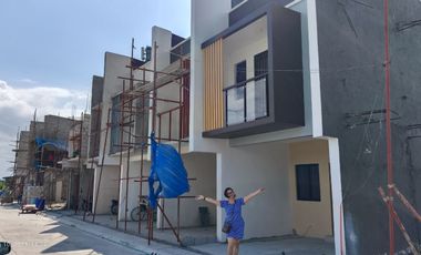 Malanday Valenzuela Brand New Townhouse 3 BR, 2 T&B, with front parking