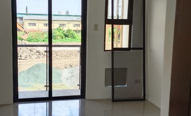 Malanday Valenzuela Brand New Townhouse 3 BR, 2 T&B, with front parking