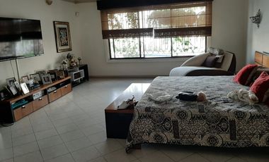 Venta Casa Barrio Centenario Al Sur