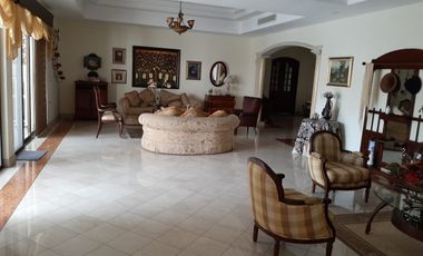 Venta Casa Barrio Centenario Al Sur