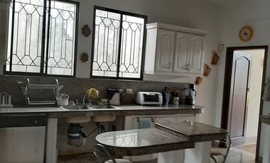 Venta Casa Barrio Centenario Al Sur
