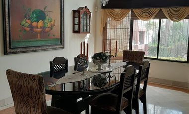 Venta Casa Barrio Centenario Al Sur