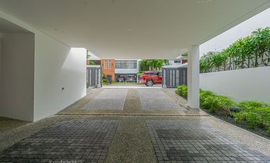 4BR HOUSE & LOT; AYALA WESTGROVE HEIGHTS - SILANG, CAVITE CITY