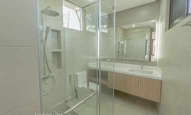 4BR HOUSE & LOT; AYALA WESTGROVE HEIGHTS - SILANG, CAVITE CITY