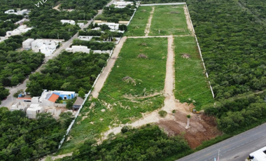 Venta de terreno en privada con amenidades en Mérida