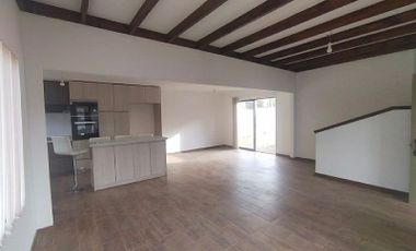 Vendo hermosa casa villa alemana, terreno 1000 mt2, 4D 3B, UF 6134