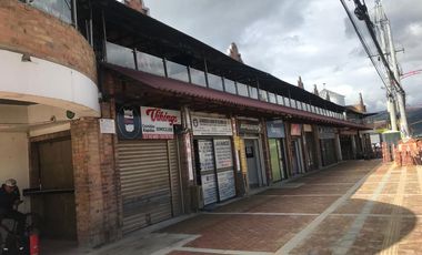Locales en Centro Comercial Aleros de la Sabana, Chia, c.v 1841