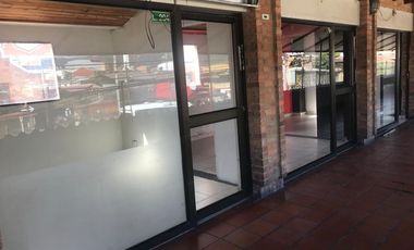 Locales en Centro Comercial Aleros de la Sabana, Chia, c.v 1841