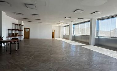 ¡El espacio ideal para tu empresa o escuela! Renta oficinas de alto nivel en zona estratégica