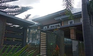 Traditional Themed Mansion with Expansive Lot in Angeles City near Clark